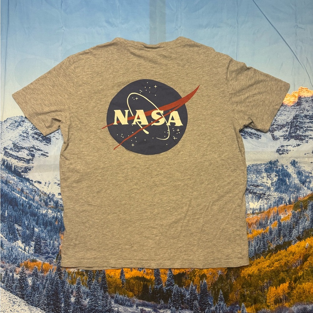 H&M NASA Tee - Picture 4 of 7
